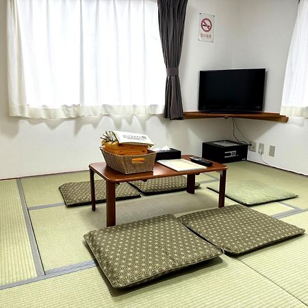 Wafu Pensión Miyazawa Nozawaonsen Exterior foto