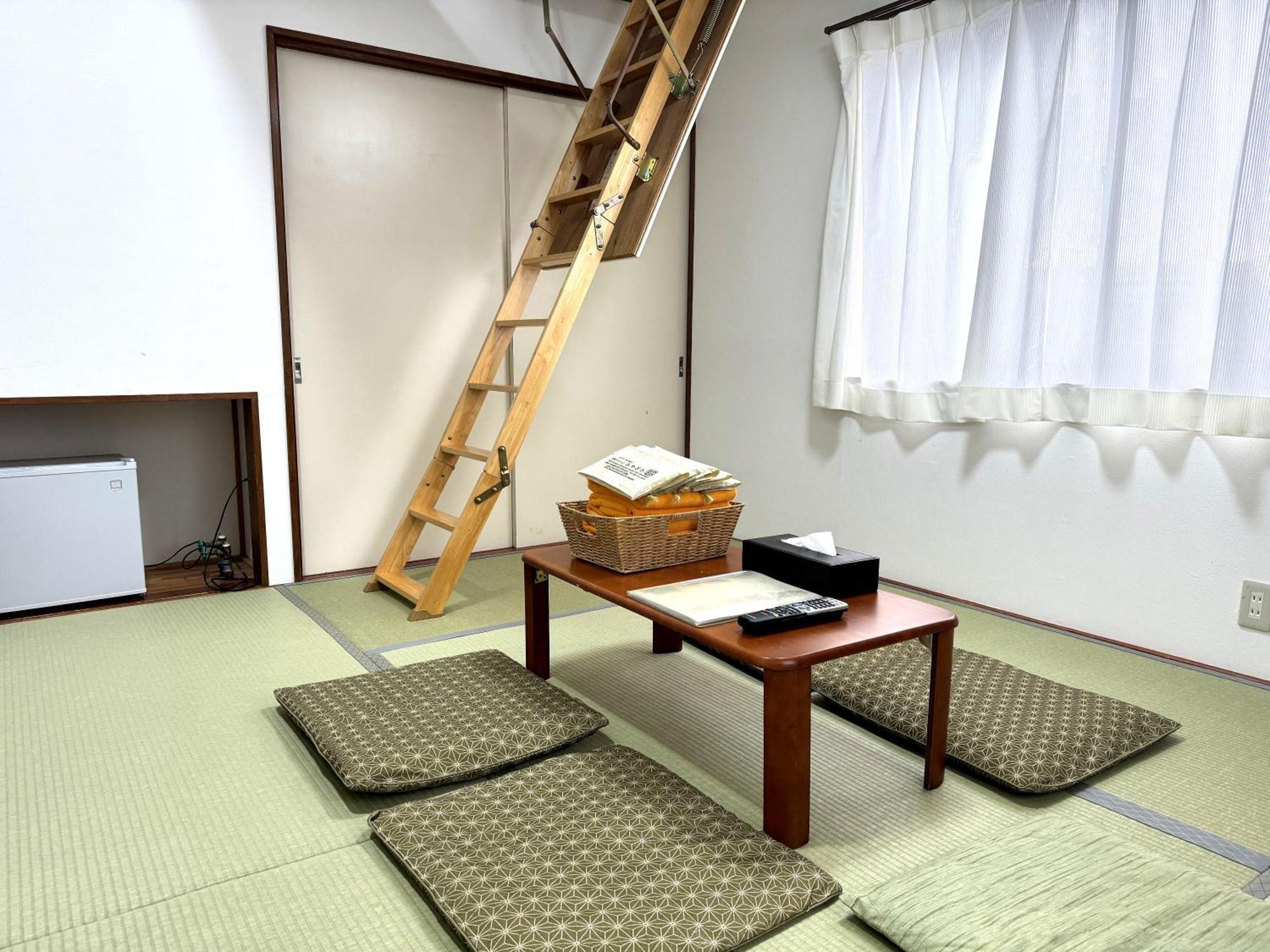 Wafu Pensión Miyazawa Nozawaonsen Exterior foto